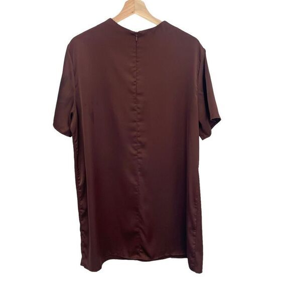 H&M Satin Look T Shirt Dress - Picture 5 of 6